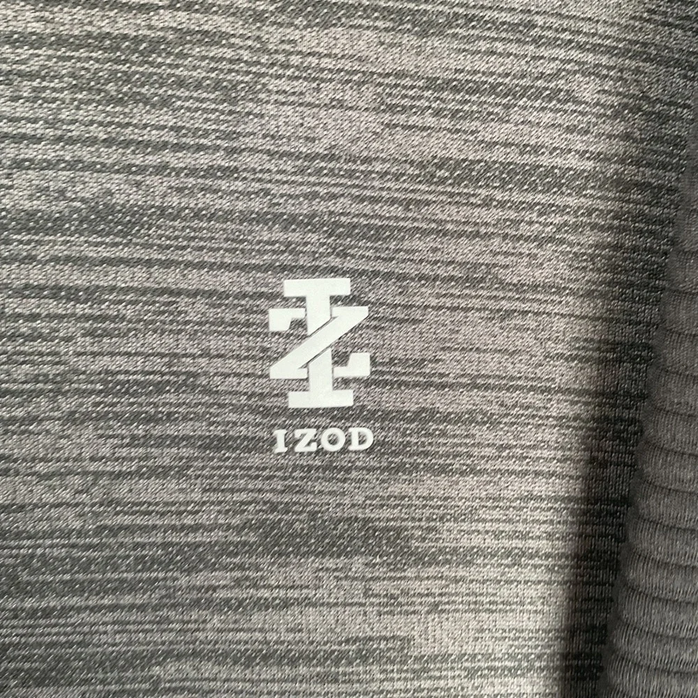 IZOD Golf Pullover Mens Large Grey Black Quarter Zip Ribbed Sleeve Stretch Top